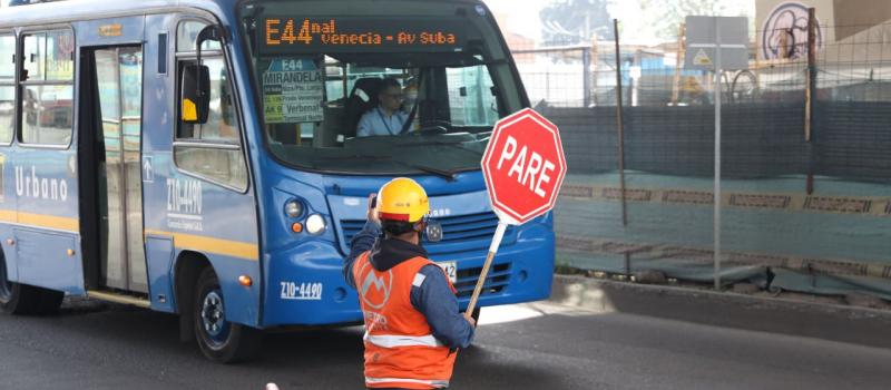 Traslados de redes secundarias en el tramo 2 de la PLMB